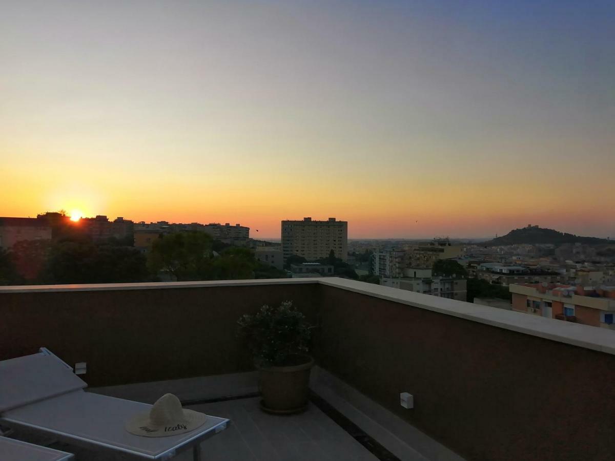 Hotel Quarantacinque Ospitalita Cagliari Habitación foto